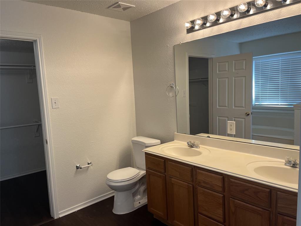 Mill Creek Crossing 01 - Residential