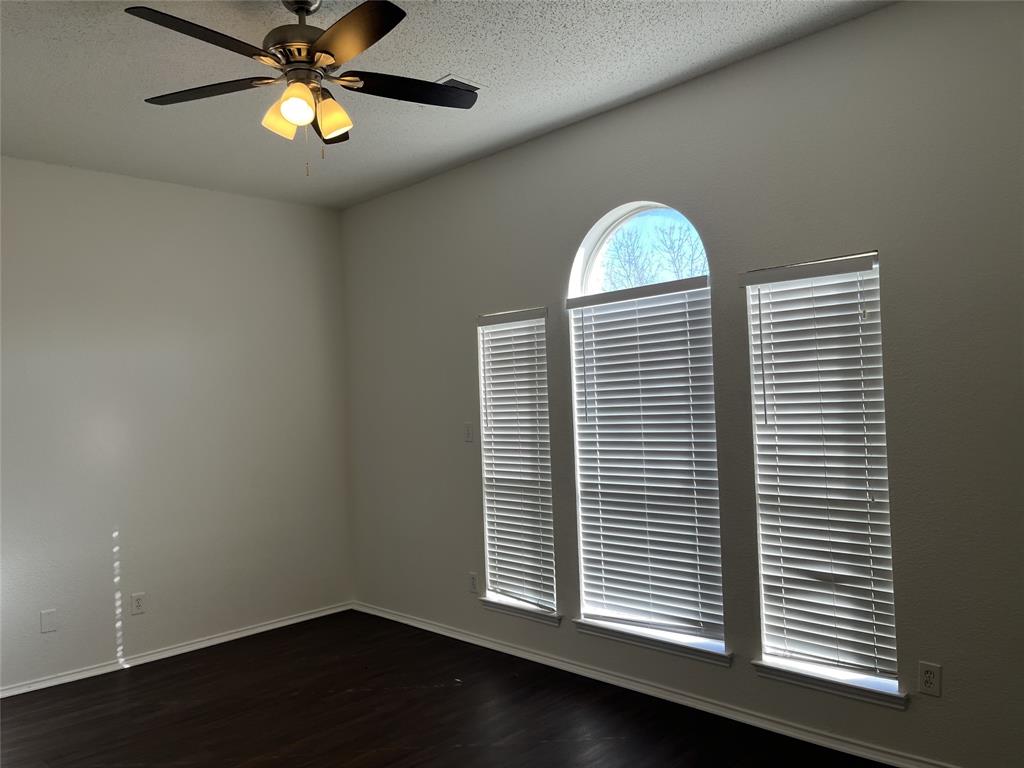 Mill Creek Crossing 01 - Residential