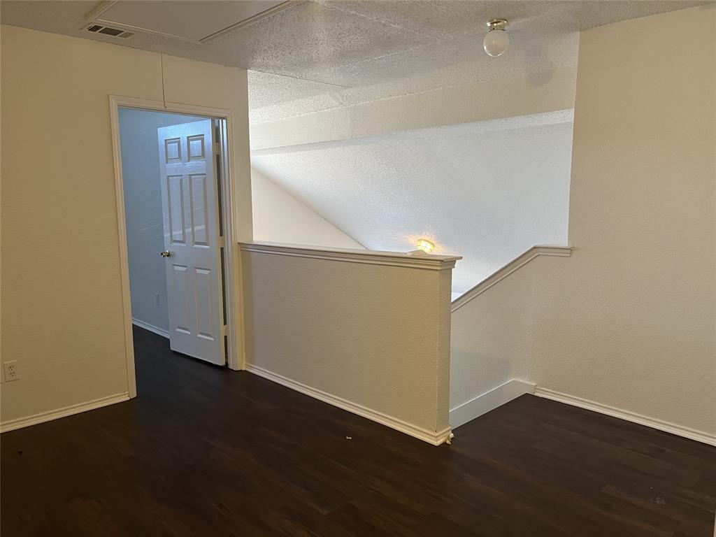 Mill Creek Crossing 01 - Residential