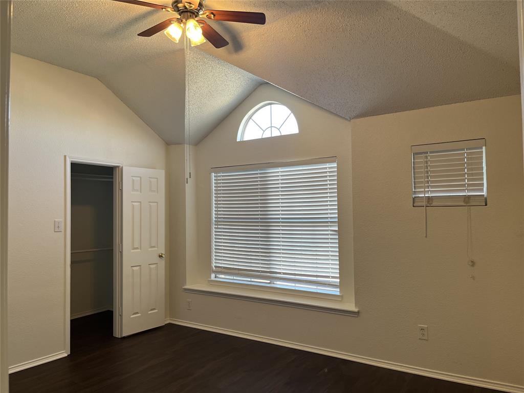 Mill Creek Crossing 01 - Residential