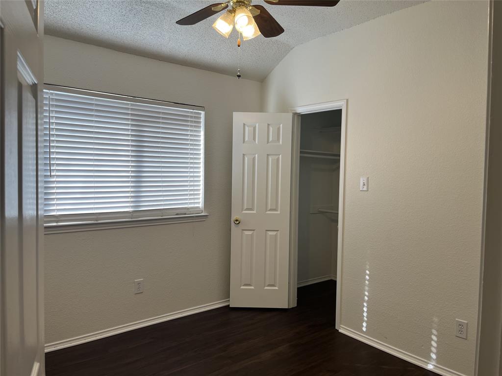 Mill Creek Crossing 01 - Residential