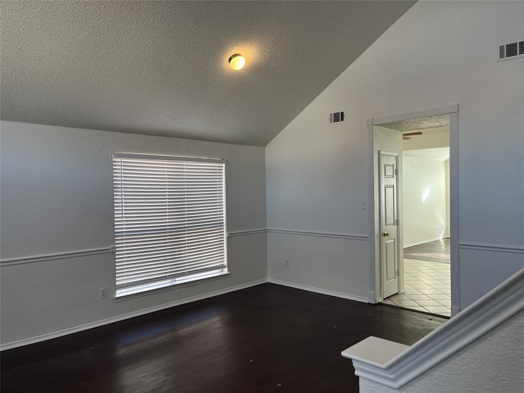 Mill Creek Crossing 01 - Residential