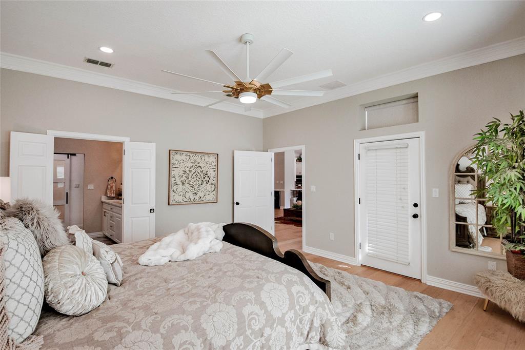 Waters Edge - Residential