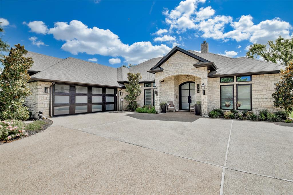 Waters Edge - Residential