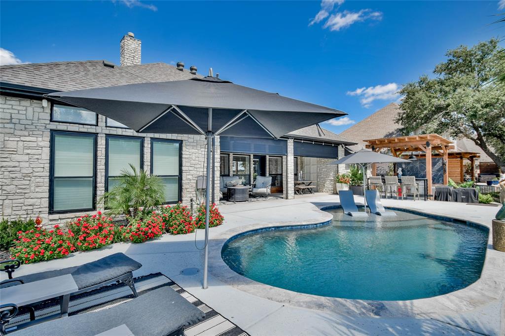 Waters Edge - Residential