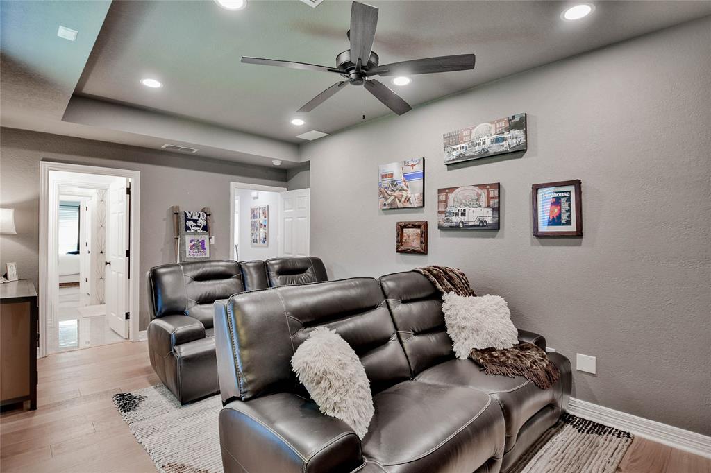 Waters Edge - Residential