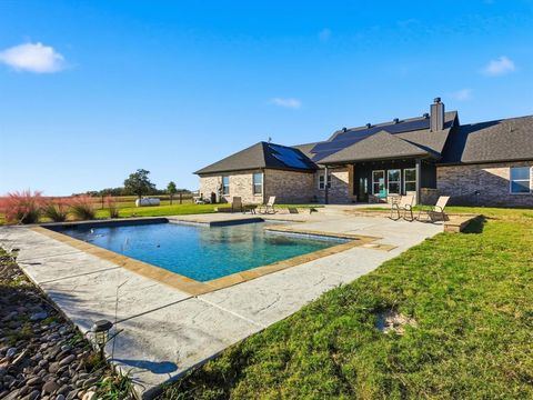 Tiny photo for 199 Graystone Dr, Weatherford, TX 76088 (MLS # 21102776)