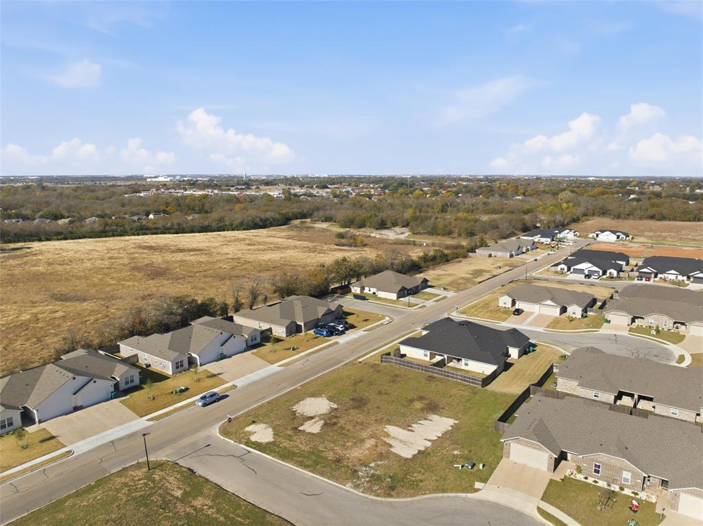 Windmill Preserve P - Land