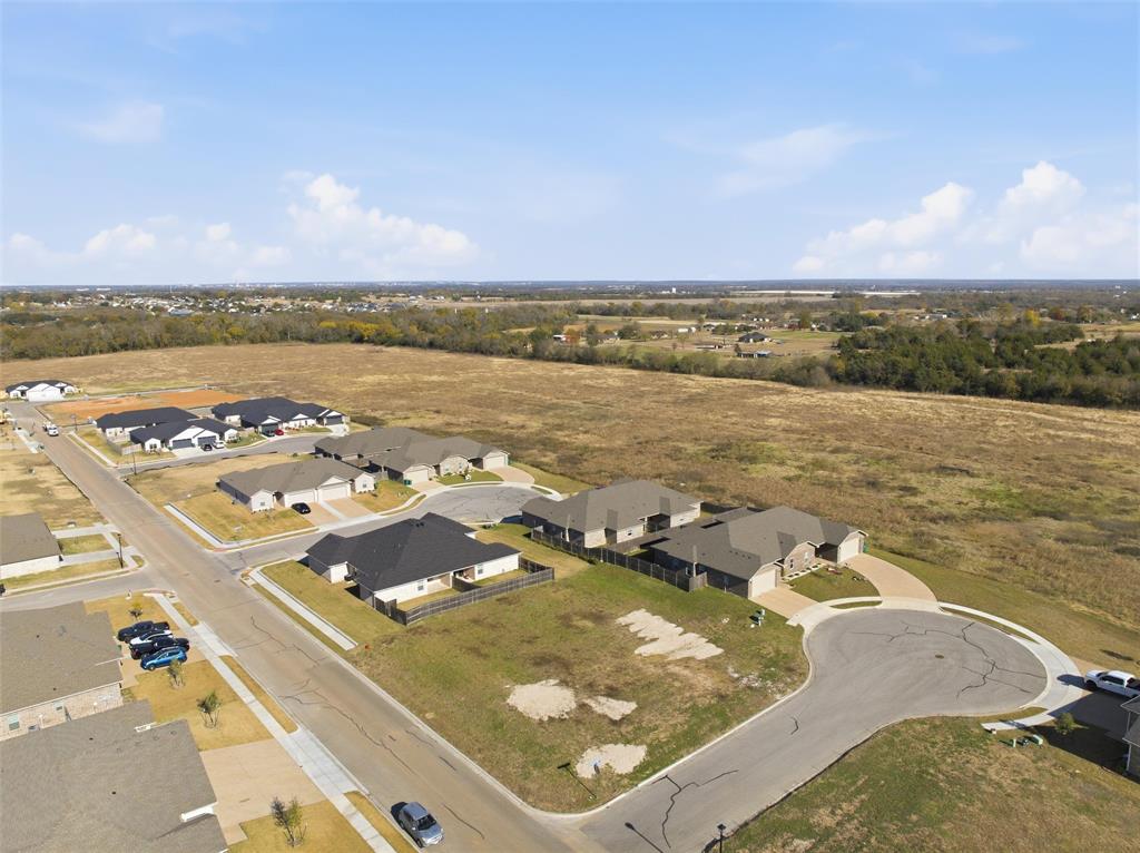 Windmill Preserve P - Land