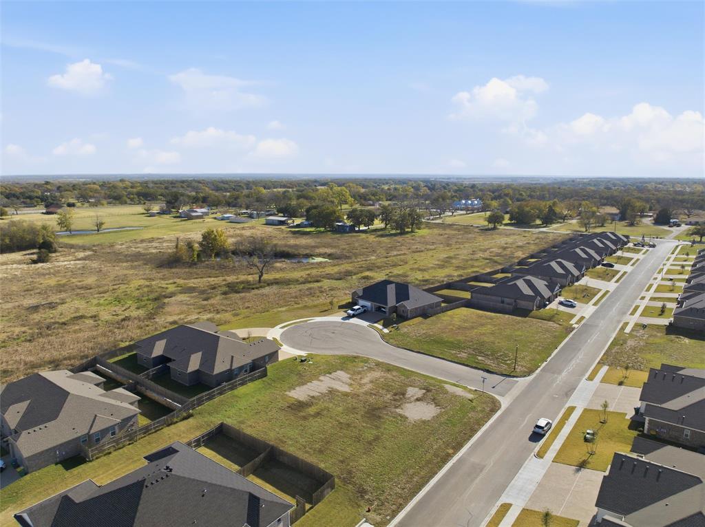 Windmill Preserve P - Land