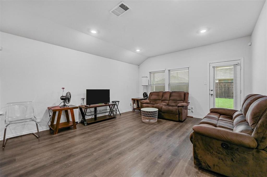 1214 Delmita Drive