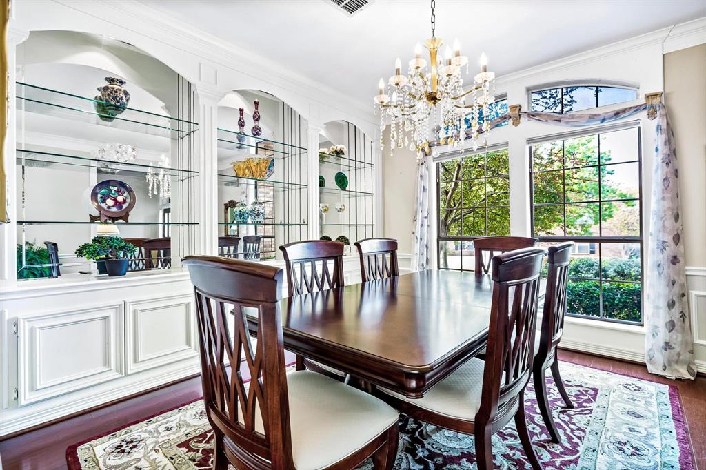 Photo 6 of 39 of 1725 Shumard Oak Lane house