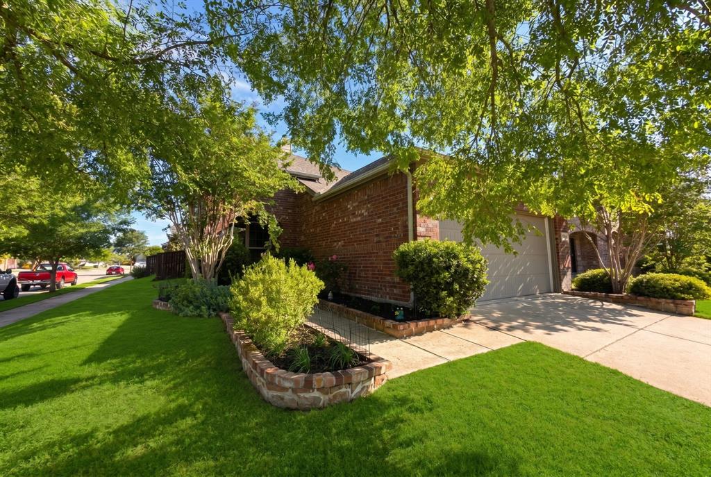 16005 Crosslake Court