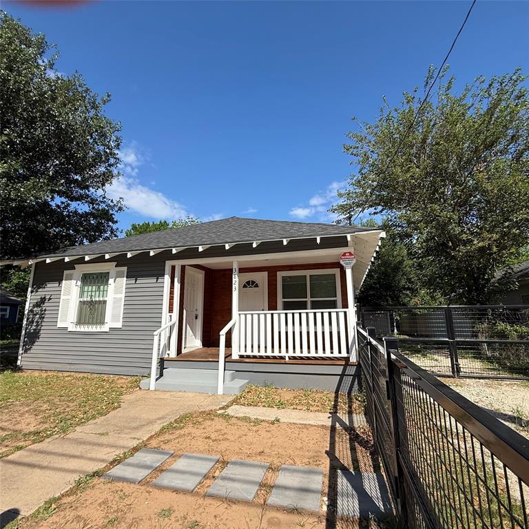 Second Avenue - Residential