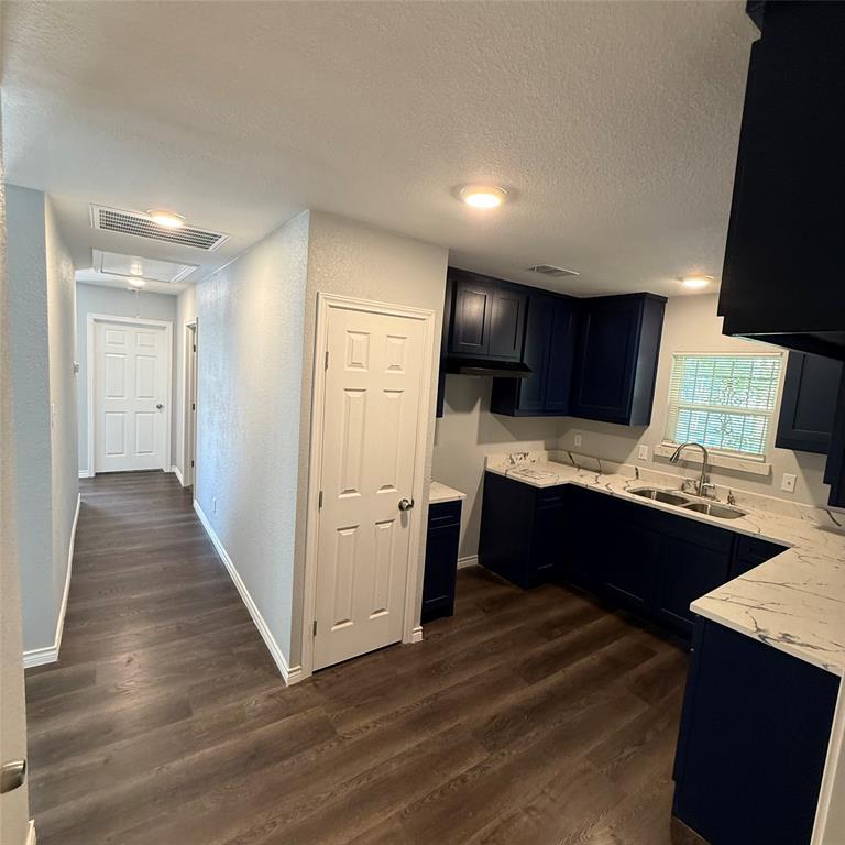 Second Avenue - Residential