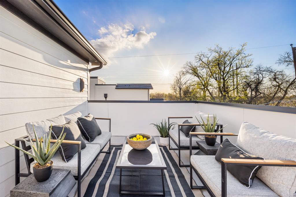 Gilroy Miss Carrie - Residential