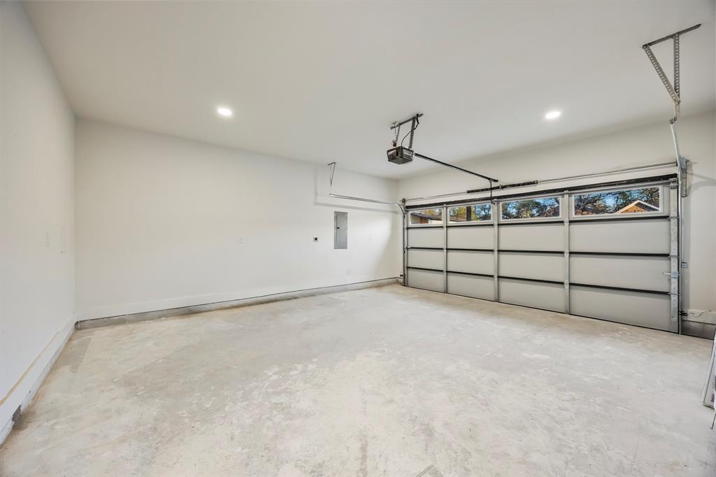 Gilroy Miss Carrie - Residential