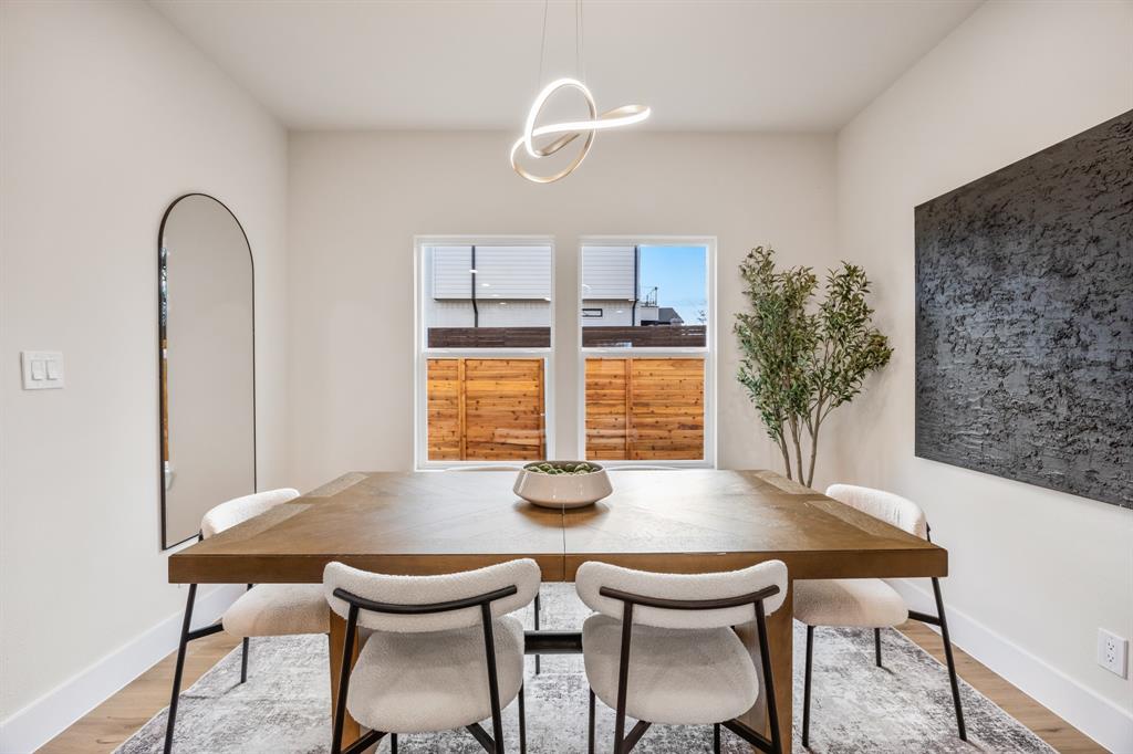 Gilroy Miss Carrie - Residential