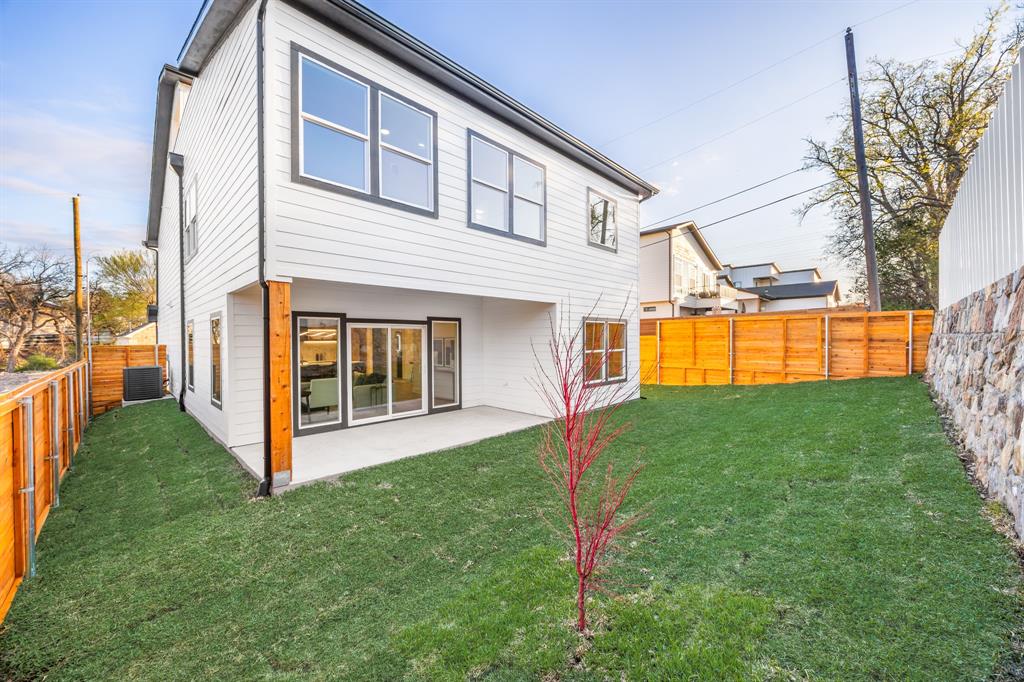 Gilroy Miss Carrie - Residential