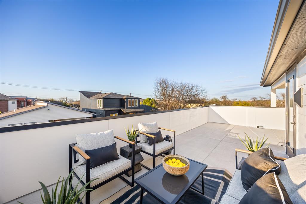 Gilroy Miss Carrie - Residential