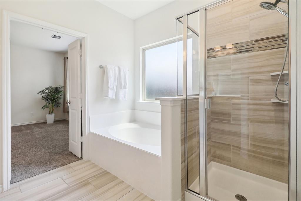 Brook Mdw - Residential