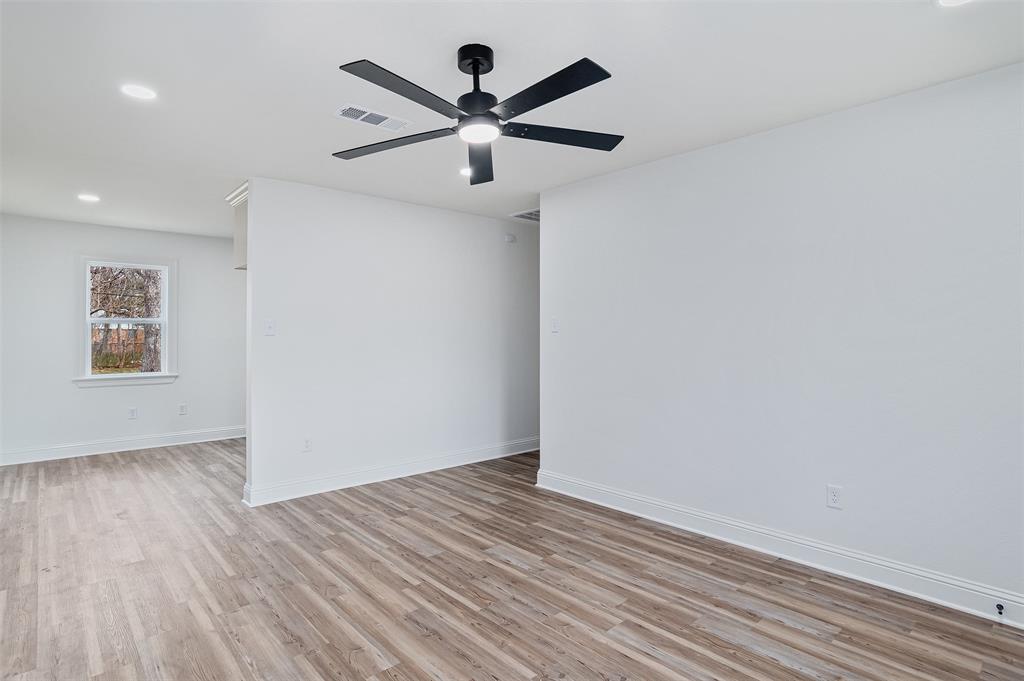 Swan Lake - Residential