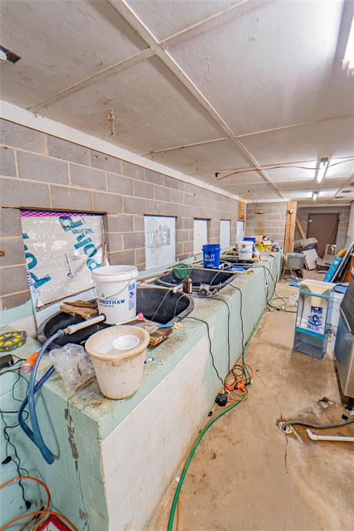 TE&L - Commercial Sale