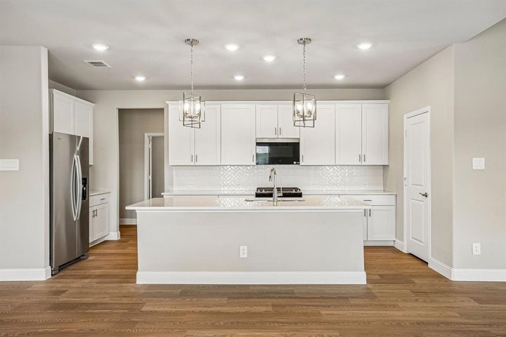 Photo 1 of 40 — 1110 Morrell Drive, Princeton, TX 75071