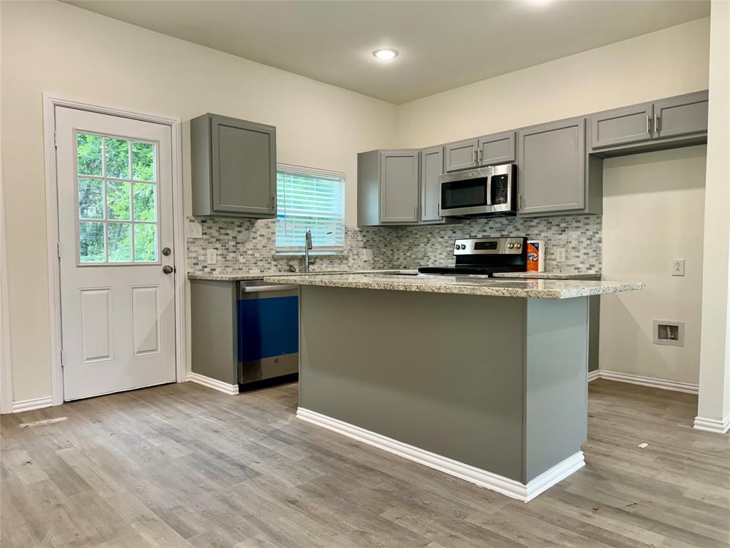 Sulphur Spgs - Residential