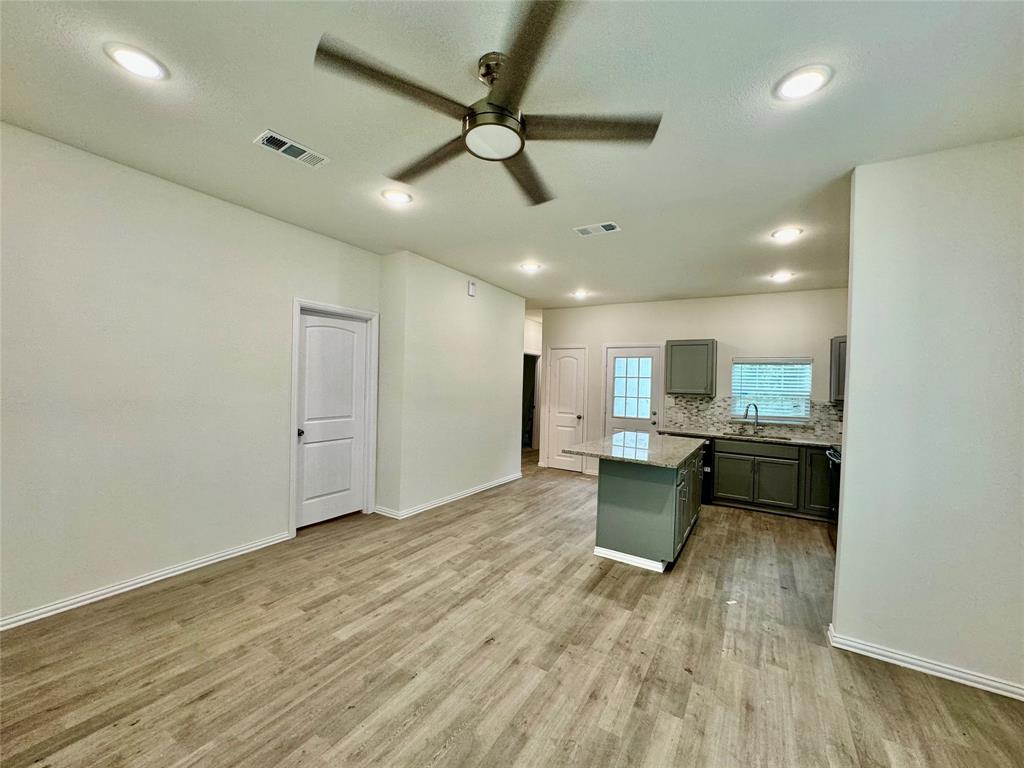 Sulphur Spgs - Residential