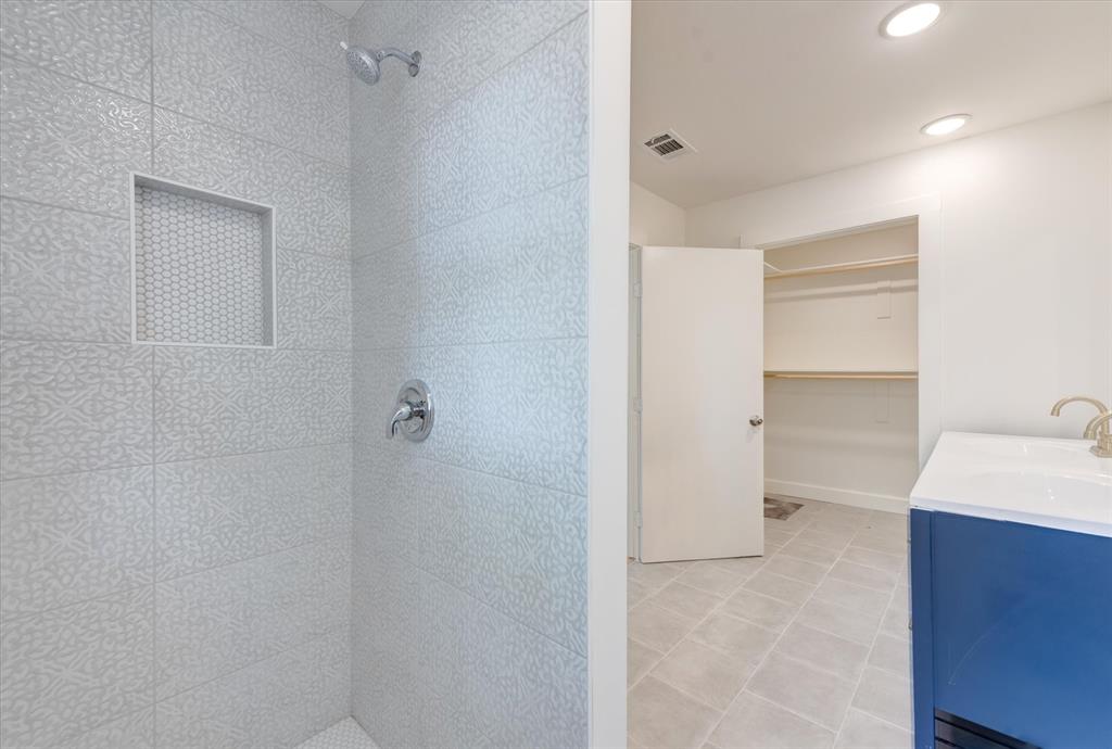 Windsor Place Add - Residential