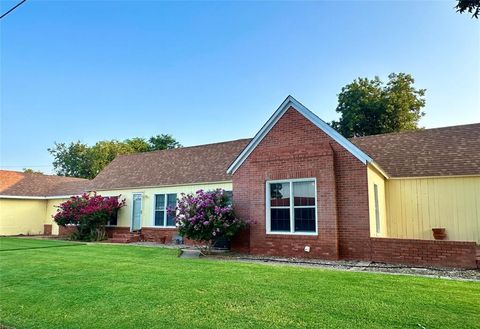 A home in Munday