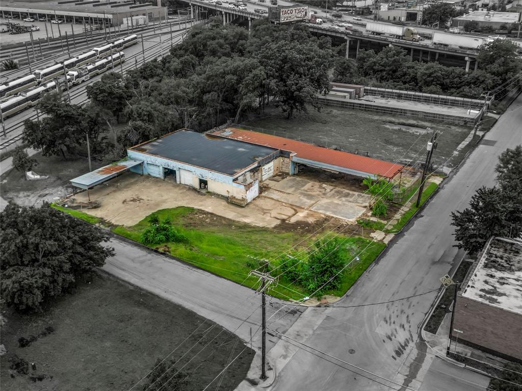 GRAVES HEIGHTS - Commercial Lease