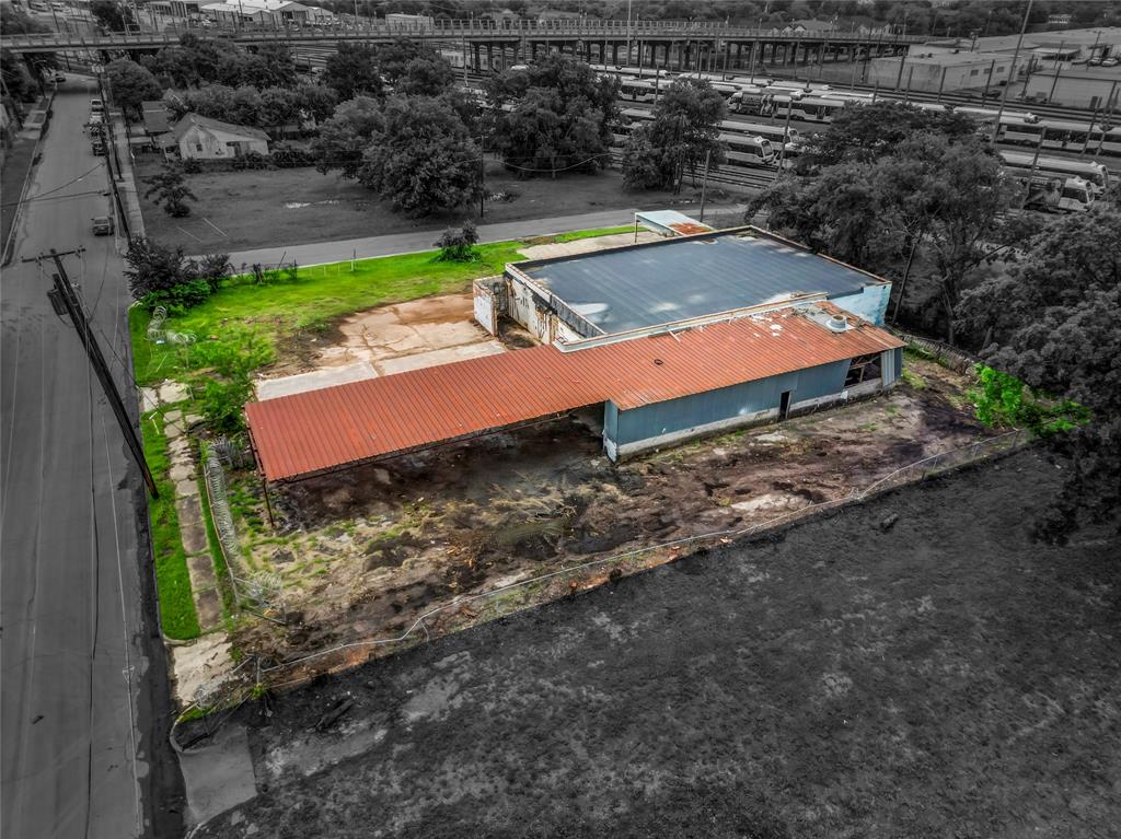 GRAVES HEIGHTS - Commercial Lease