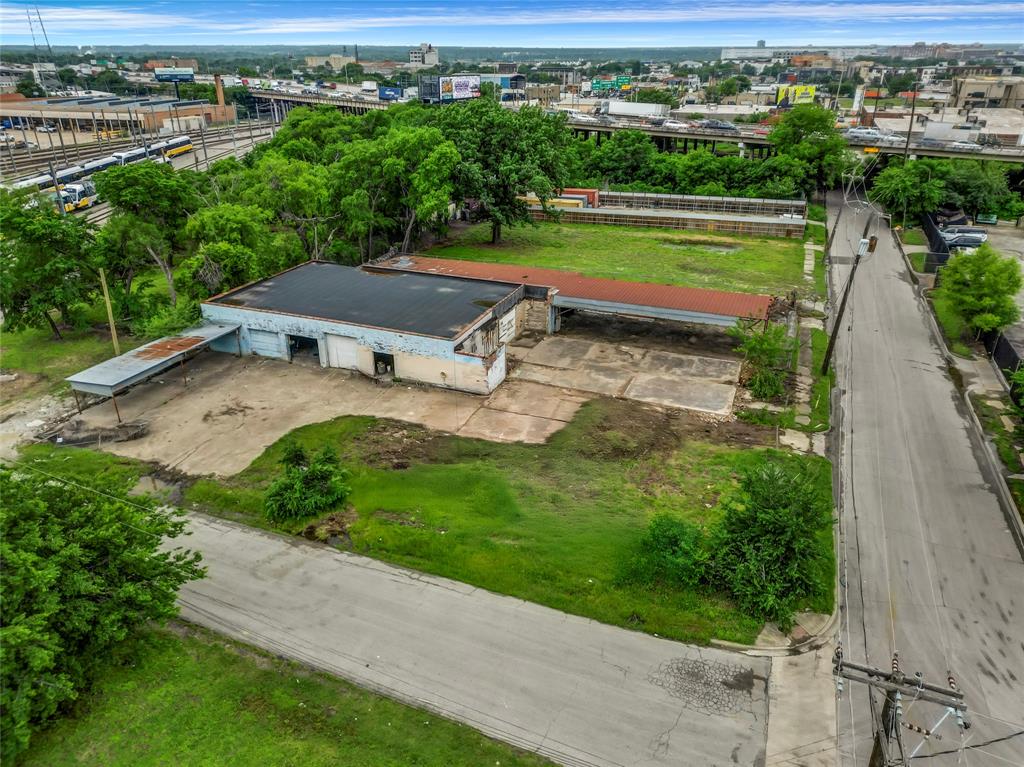 GRAVES HEIGHTS - Commercial Lease