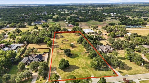 Photo of 1207 Johnson RD, Keller, TX 76248 (MLS # 21381452)