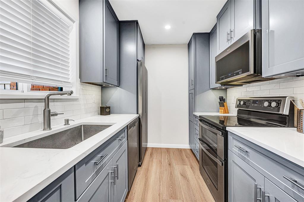 Tara Place Condo - Residential