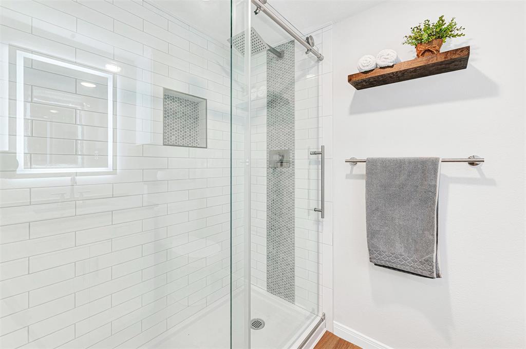 Tara Place Condo - Residential