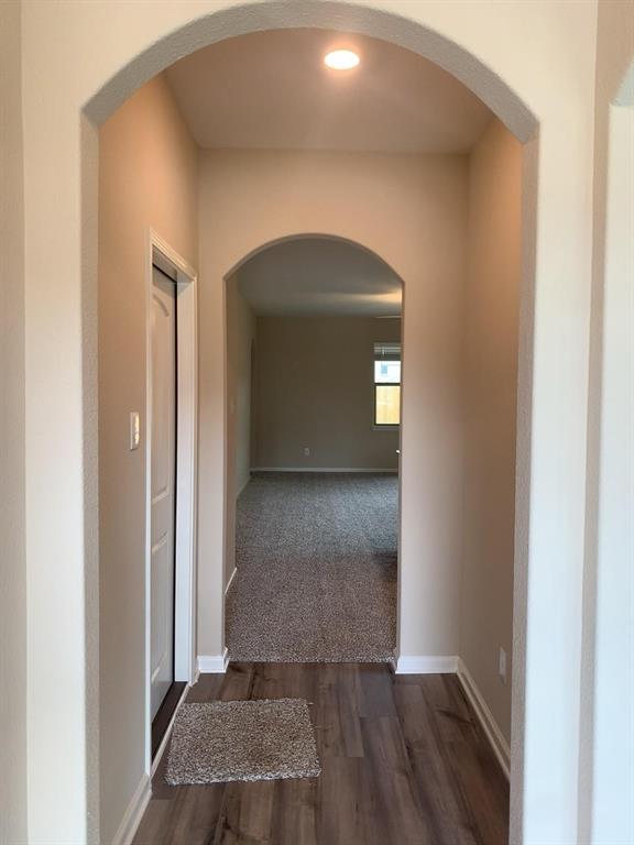 NORTHPOINTE CROSSING PHASE 4 WEST & PHASE 4 E - Residential Lease