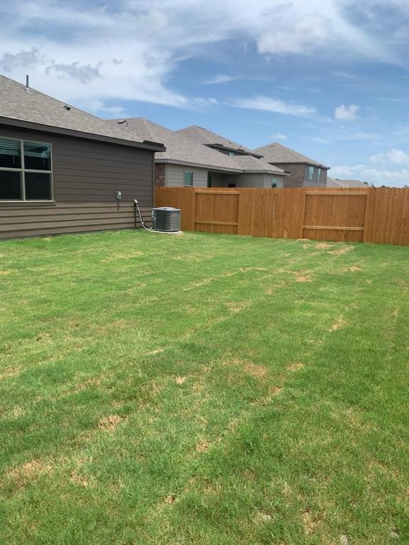 NORTHPOINTE CROSSING PHASE 4 WEST & PHASE 4 E - Residential Lease