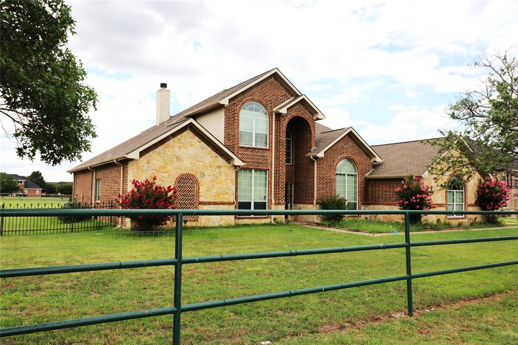 1022 Horse Creek Road