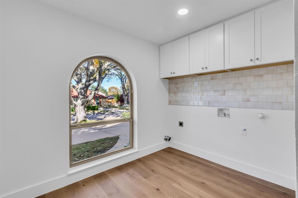 Lovers Lane East - Residential