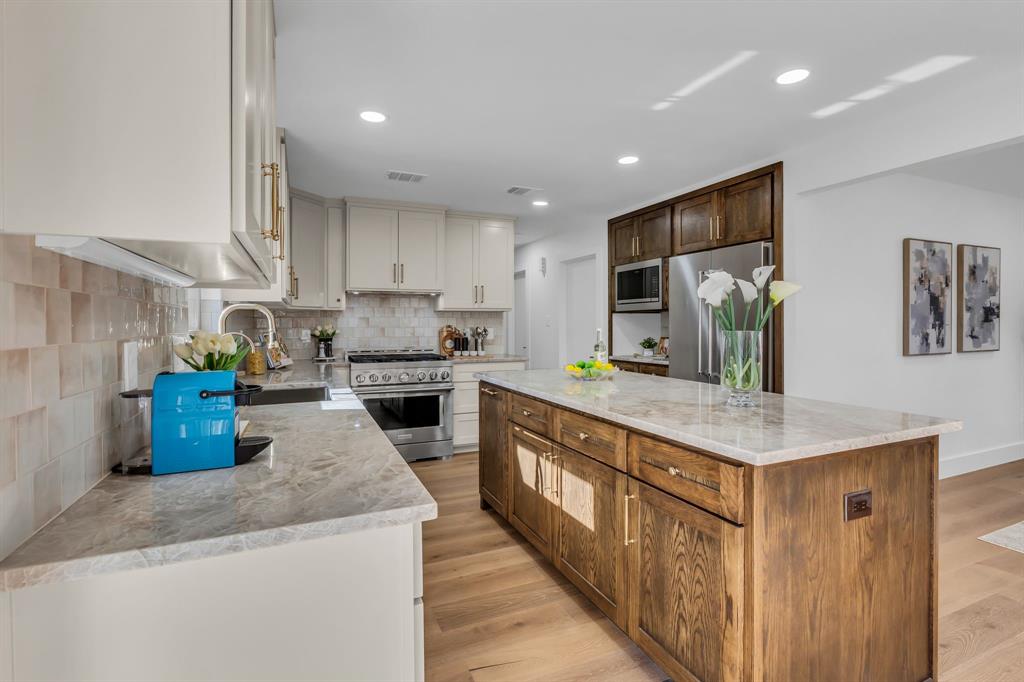 Lovers Lane East - Residential