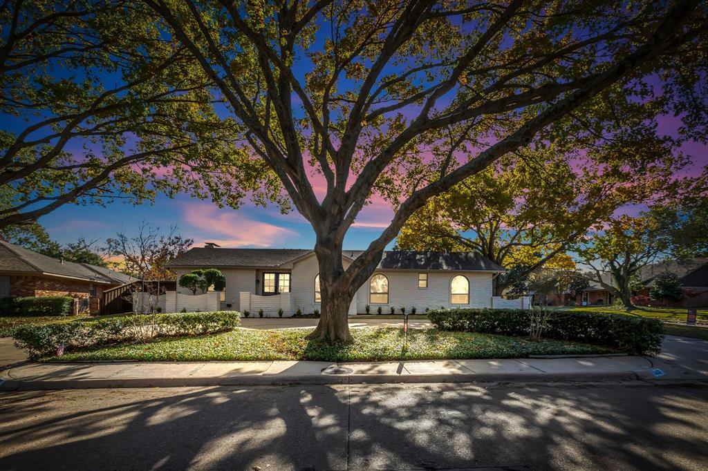 Lovers Lane East - Residential