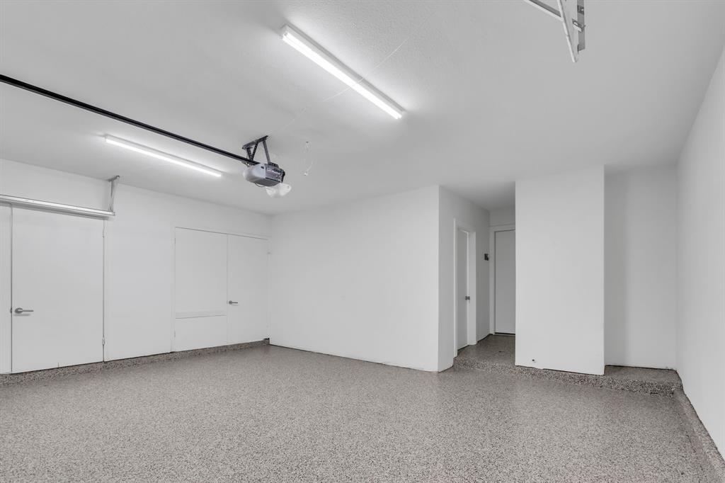 Lovers Lane East - Residential