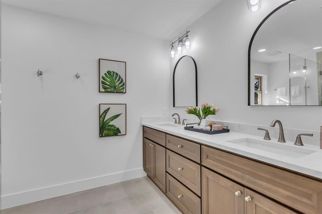 Lovers Lane East - Residential