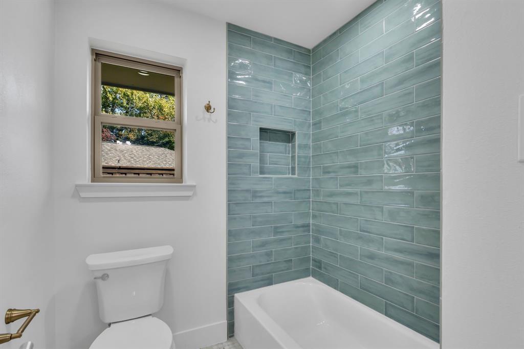 Lovers Lane East - Residential