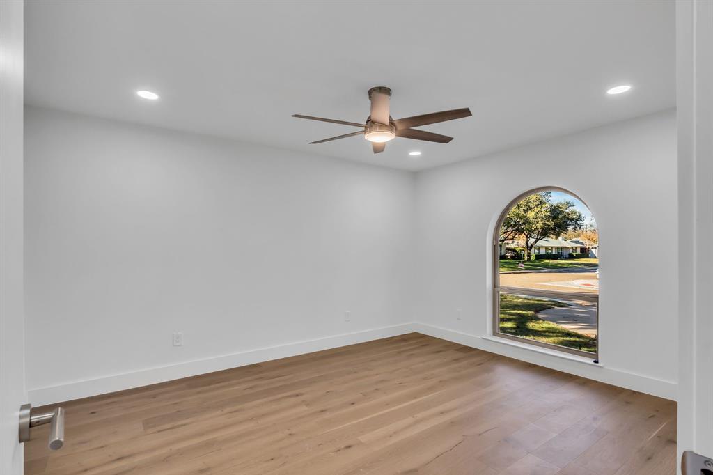 Lovers Lane East - Residential