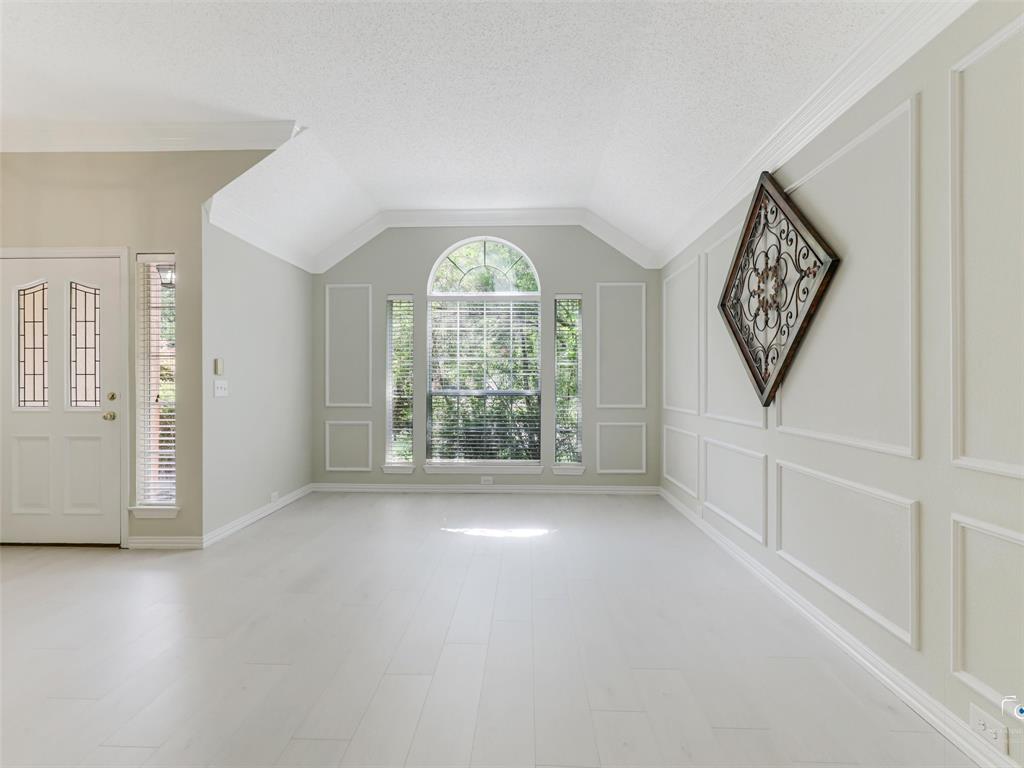 2612 Ridgewood Drive