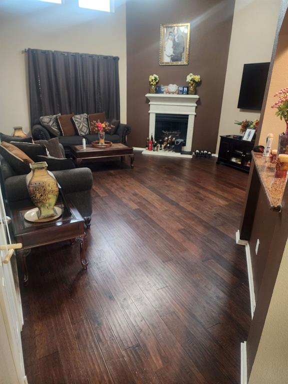 Ivy Glen - Residential